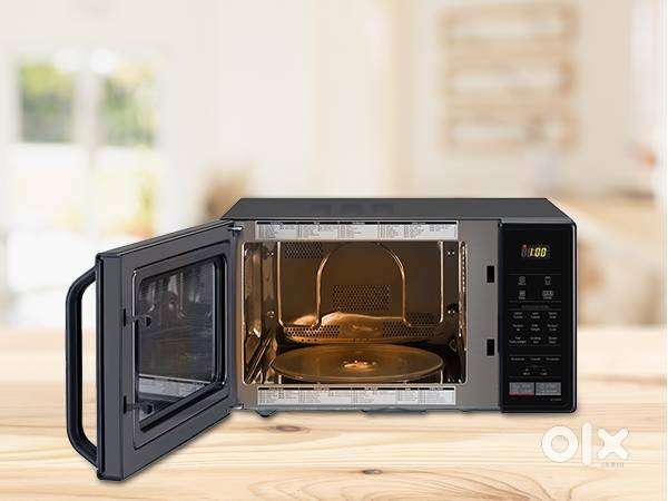LG Microwave Oven – Excellent Condition  Best Price