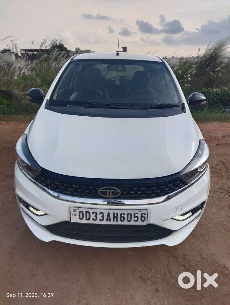 Tata Tiago, 2023, Petrol