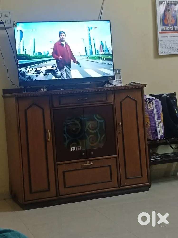 Tv unit with unique design