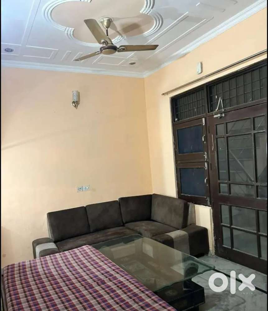 3 BHK for rent sector 85 wave state for family royal property