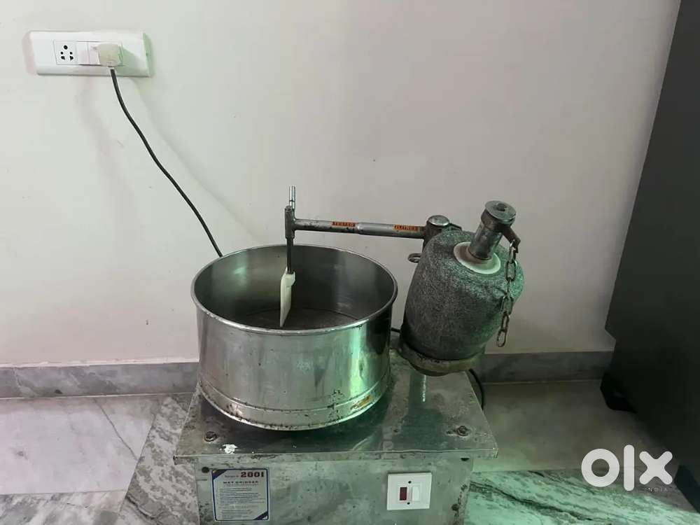 Good running condition in grinder at just from 2000rs only