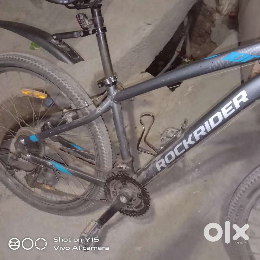 Cycle with gear