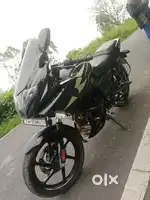 Pulsar 220 F