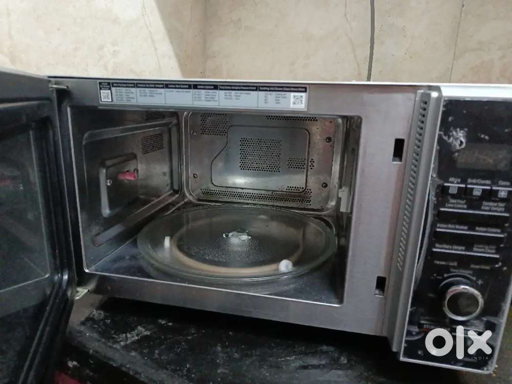 Lg Convection Microwave with brand new condition