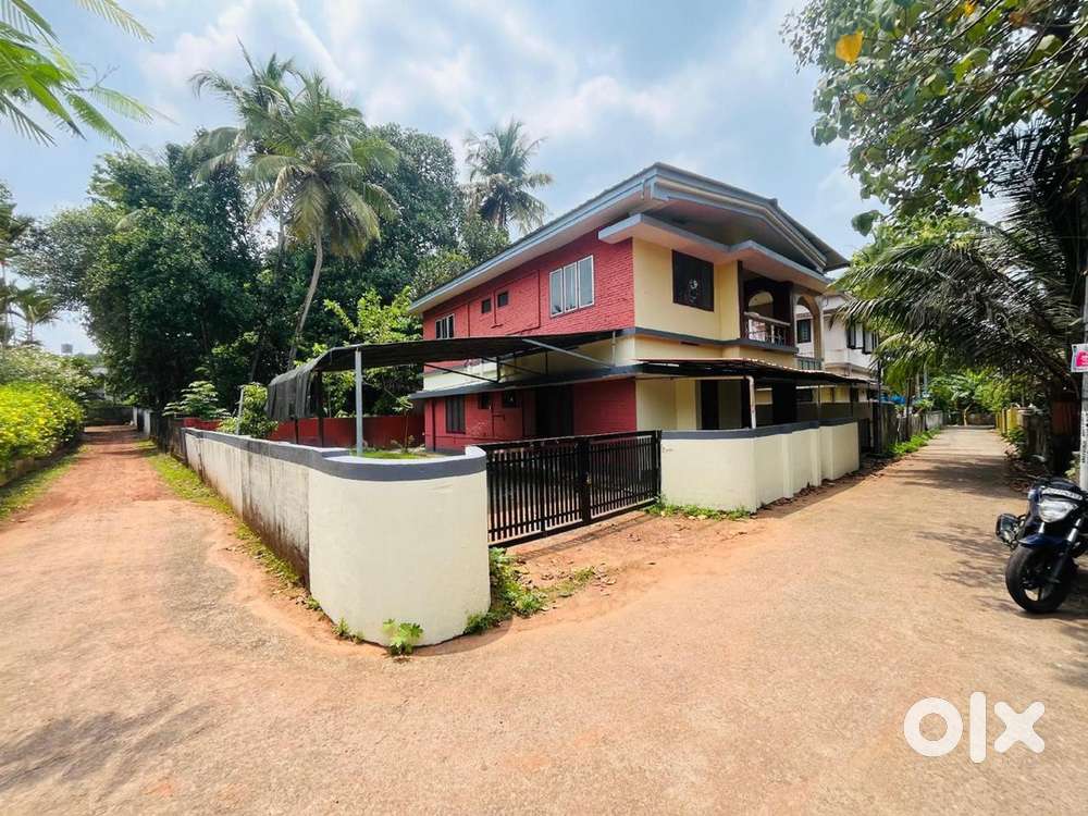 7 cent 5 bhk 2200 sqft house for sale kakkanad Padamugal