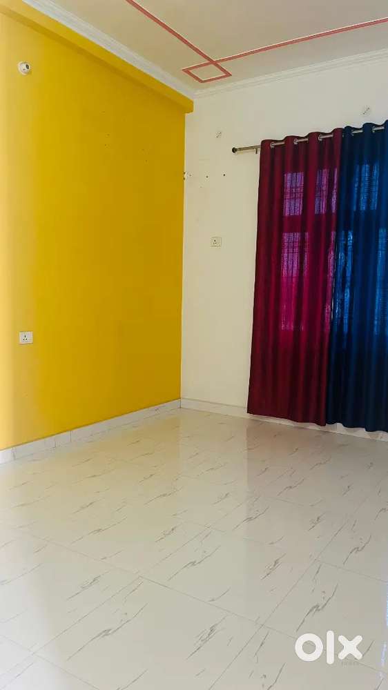 1BHK flat available for rent at 5k/month in Mau (U.P.)