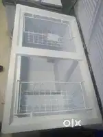 Freezer double door 5 star  hair