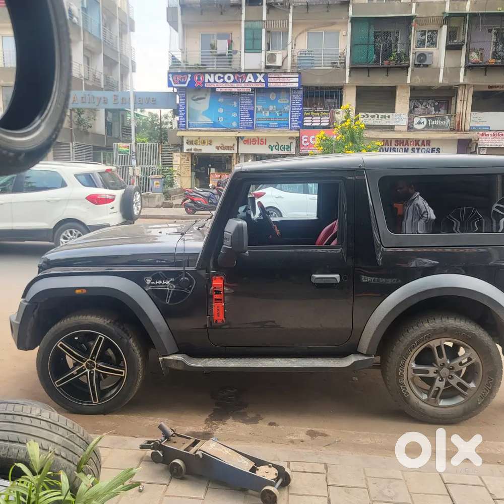 I want to sell 20 inch Alloy wheels with tyres Scorpio & Thar .