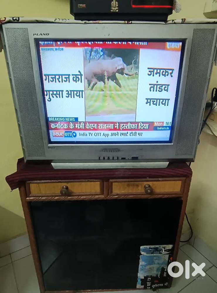 I want to sell my Samsung Plano TV. TV is in good condition.
