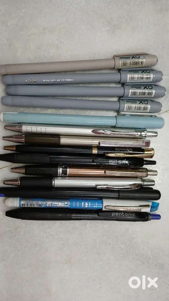 Pens sale very good condition