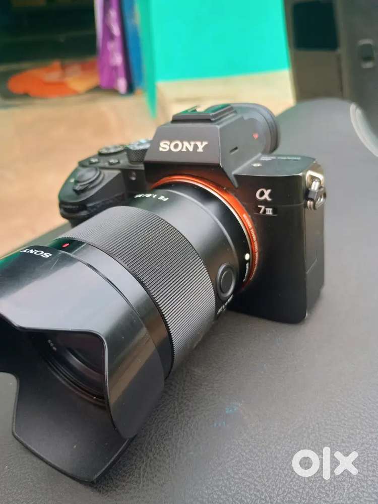 Sony m3 lens 35 1.8