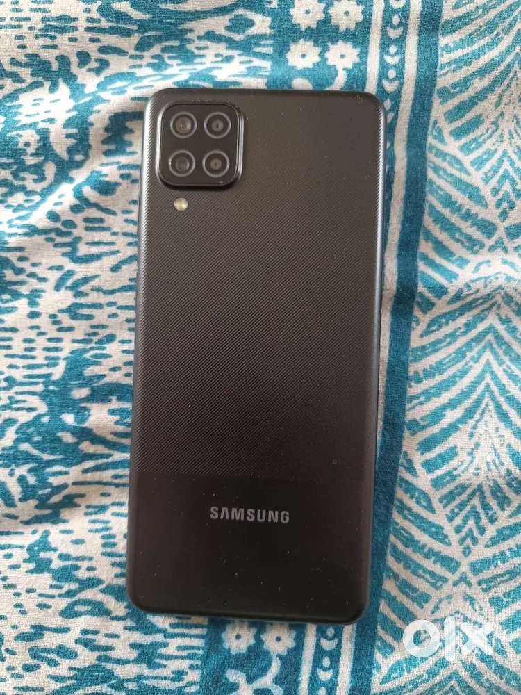 Samsung A12