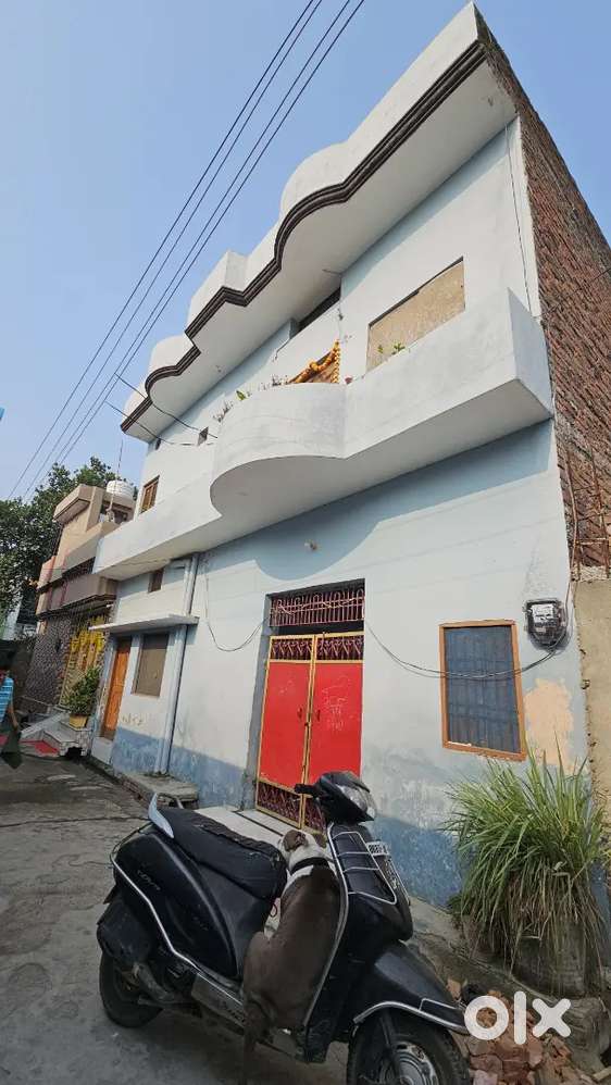 200 gaj ,8 ROOM HOME ,2 STORY , WITH KIRAYDAR , SELLING IN CHEAP PRICE