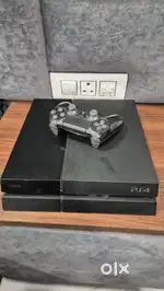 Play Station 4