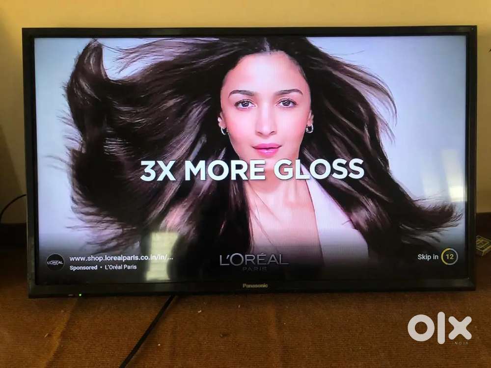 Panasonic 32 inch full hd tv