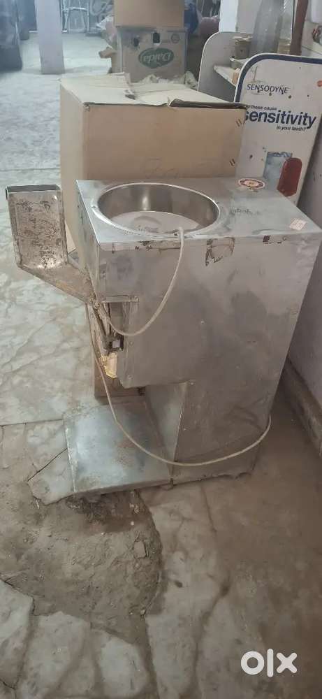 Dry and wet grinder and stone pithi maker