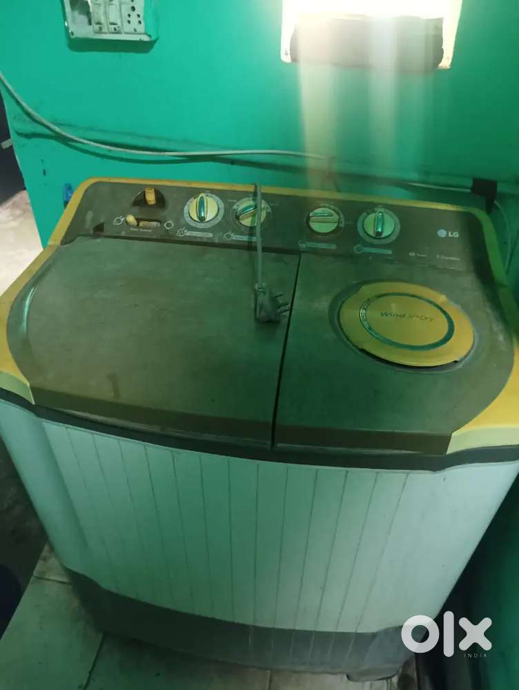 LG semi washing machine