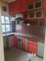 Very beautiful flat furnished modular kitchen 3bhk with car parking