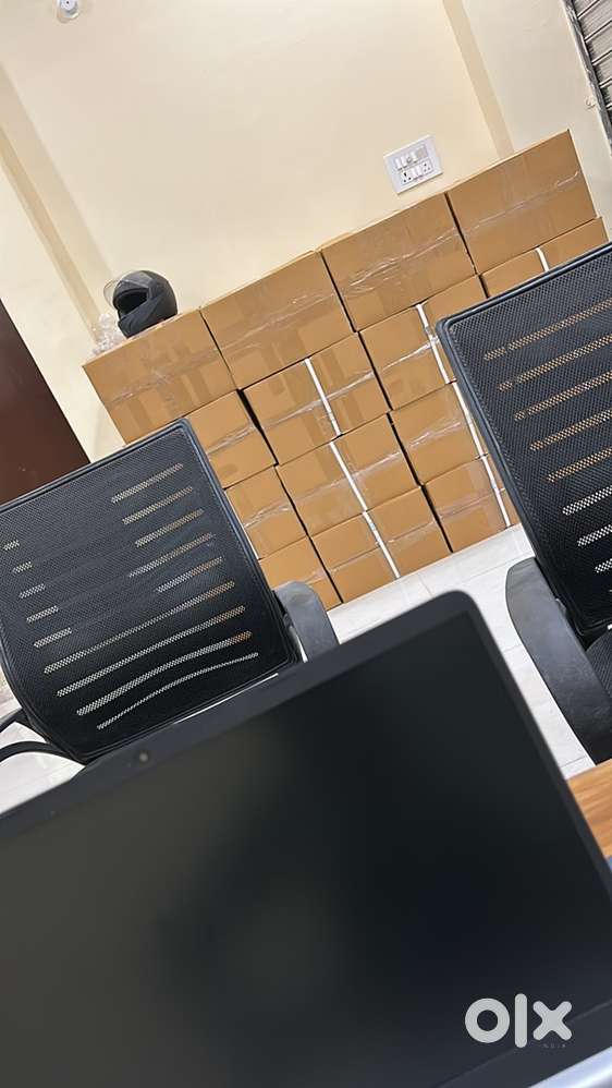 2 femal Staff Required For PA And Office Asistant