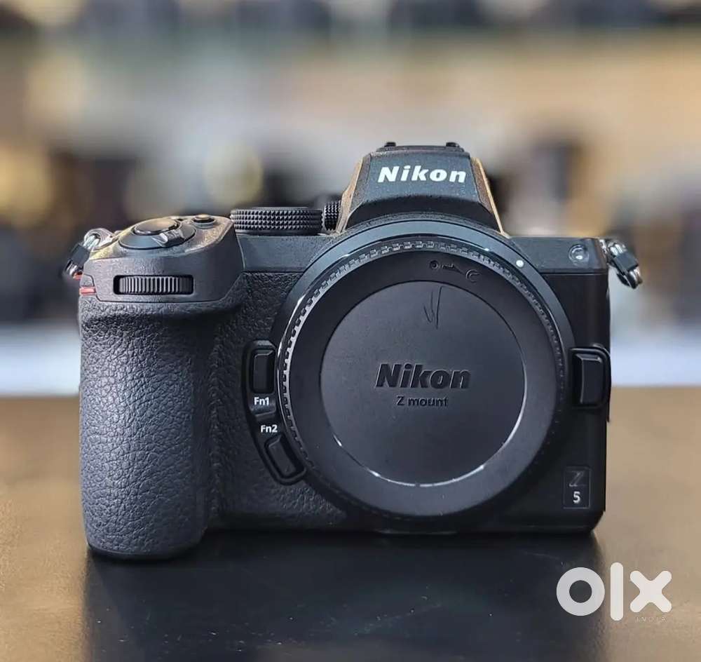 Nikon z5 with 24-200