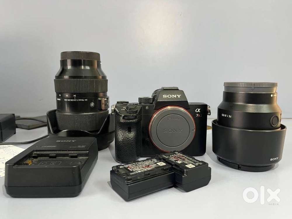 Sony A7R III Full Frame Camera Kit – Sigma 24-70 f/2.8 + Sony 85mm f/1