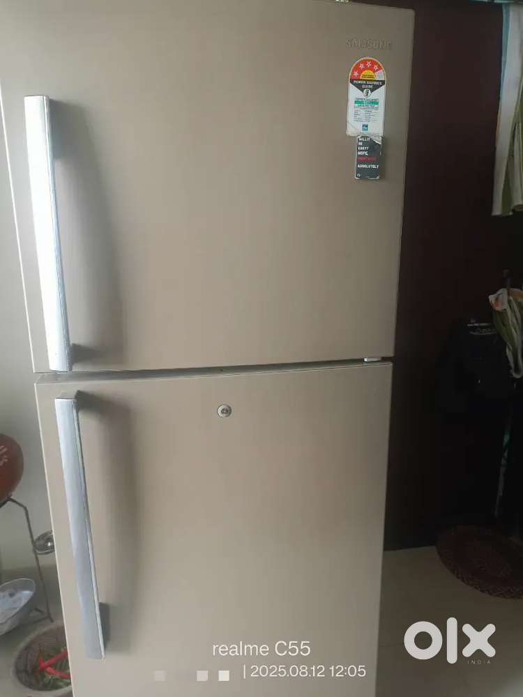 Samsung 375 lit double door refrigerator