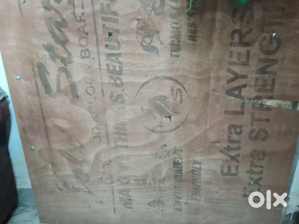 Foldable wooden wood bed