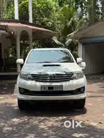 Toyota Fortuner 2013 Diesel Well Maintained & No replacement