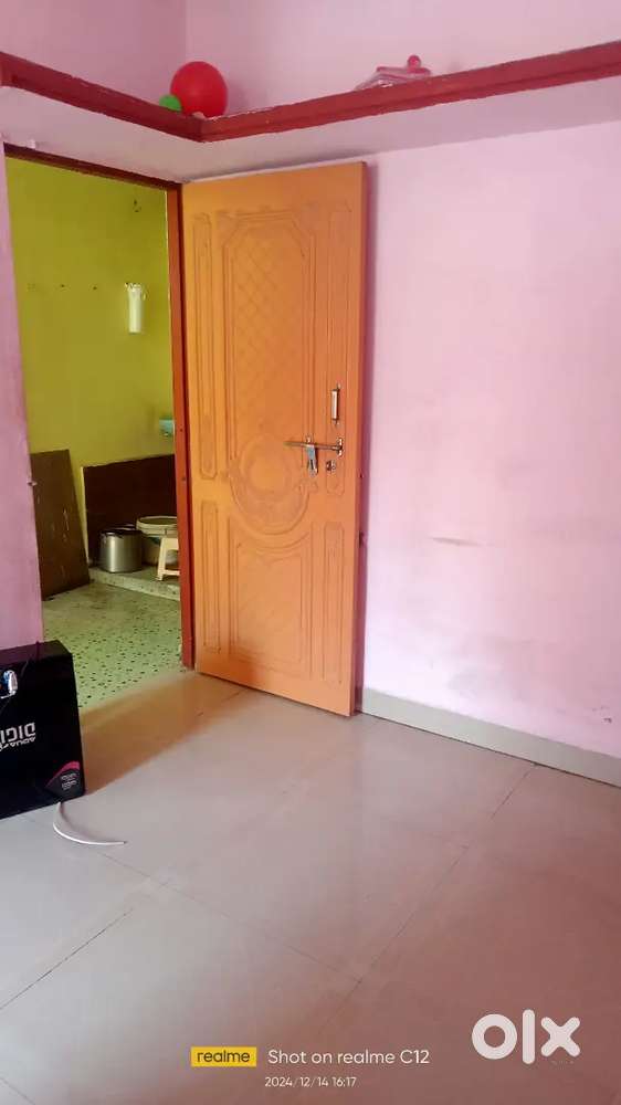 1 RK available on Rent for girls only
