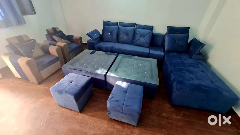 Luxury L-Shaped Sofa Set in Royal Blue Velvet