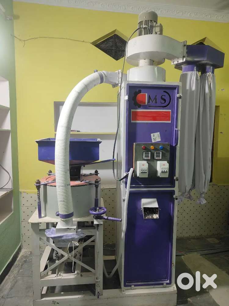 Atta chakki 20 inch horizontal new condition only two months old