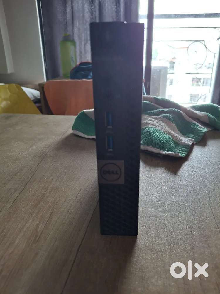 Computer i5 6th gen 16gb Ram and 256 gb storage and moniter