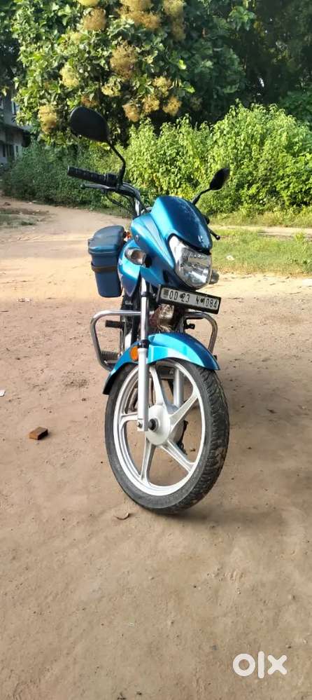 Hero HF Delux 2022 Model New condition