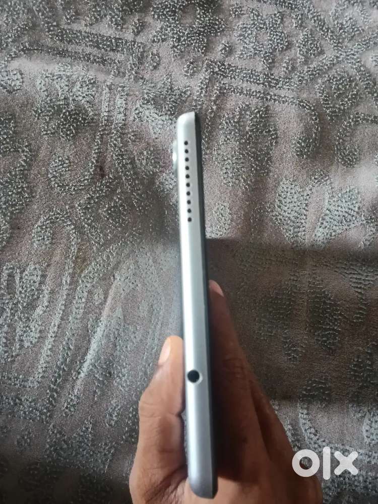 Lenovo tab