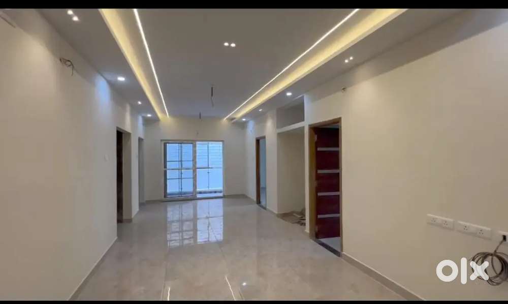 Norrh Facing 1360 Sqft 3 BHK Flat in Alapakkam Porur