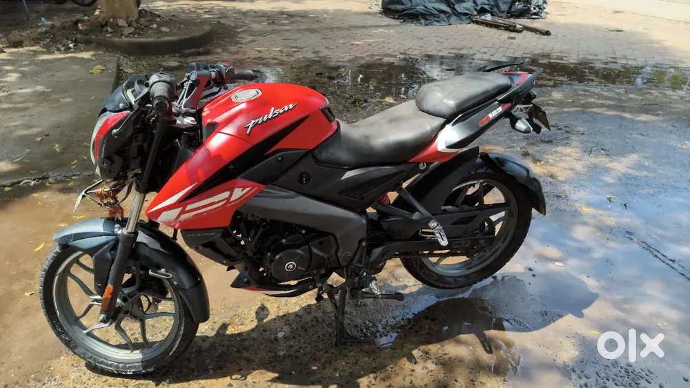 Bajaj bick ns 125 pulser