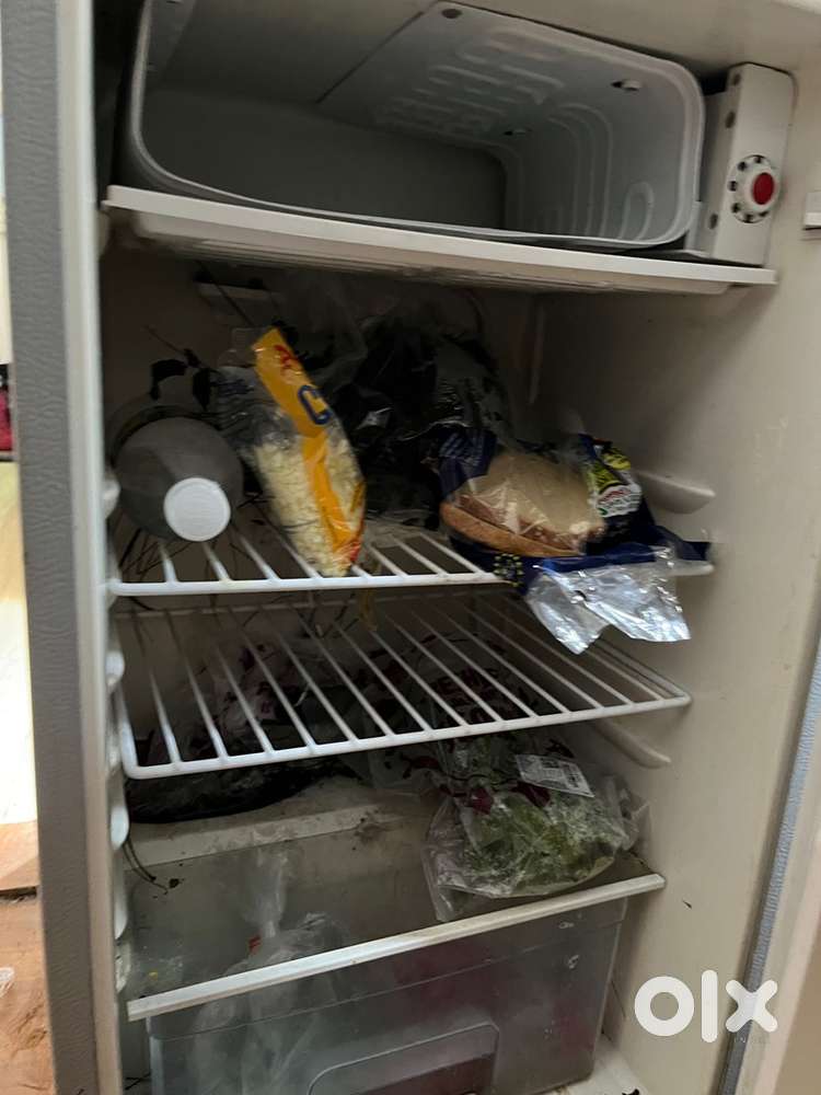 Croma  92 litres Fridge.