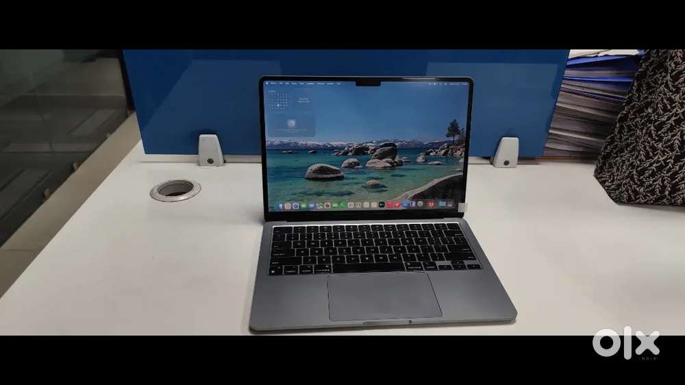 Apple macbook air M2 256GB