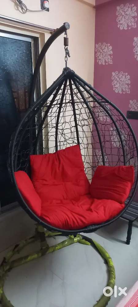 Swinging chair indoor,  large size.