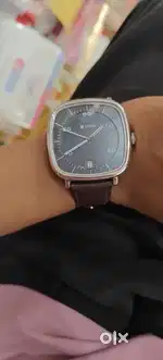 Titon watch 1 month pehle
