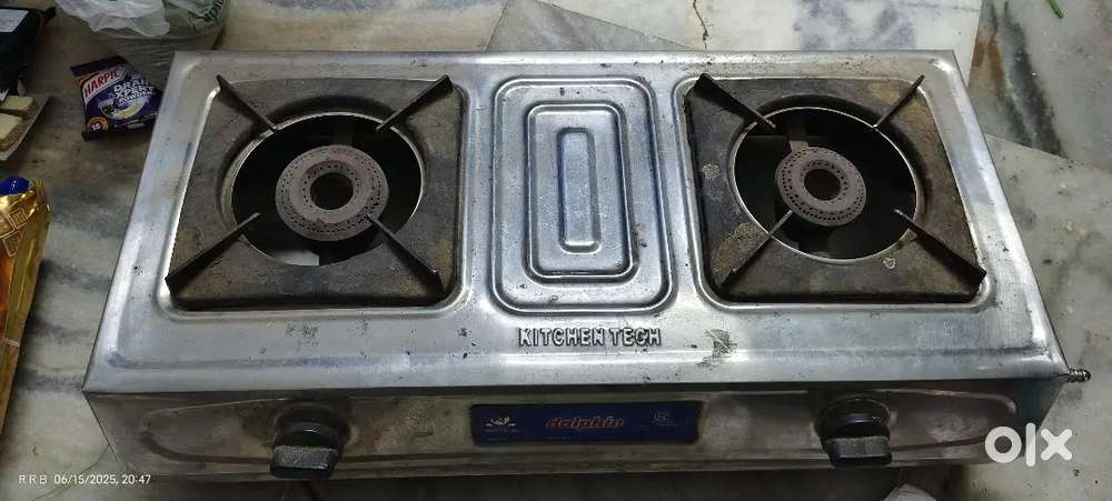 Gas Stove 8 months used