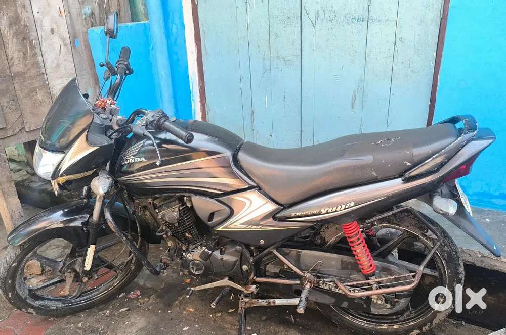 Honda Dream Yuga 2014 Bike – Excellent Performance, Mileage & Comfort.