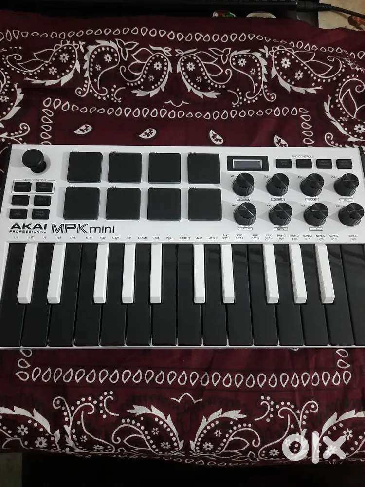 Akai MPK Mini