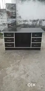 NEW  DISIGNER  BOSS  TABLE