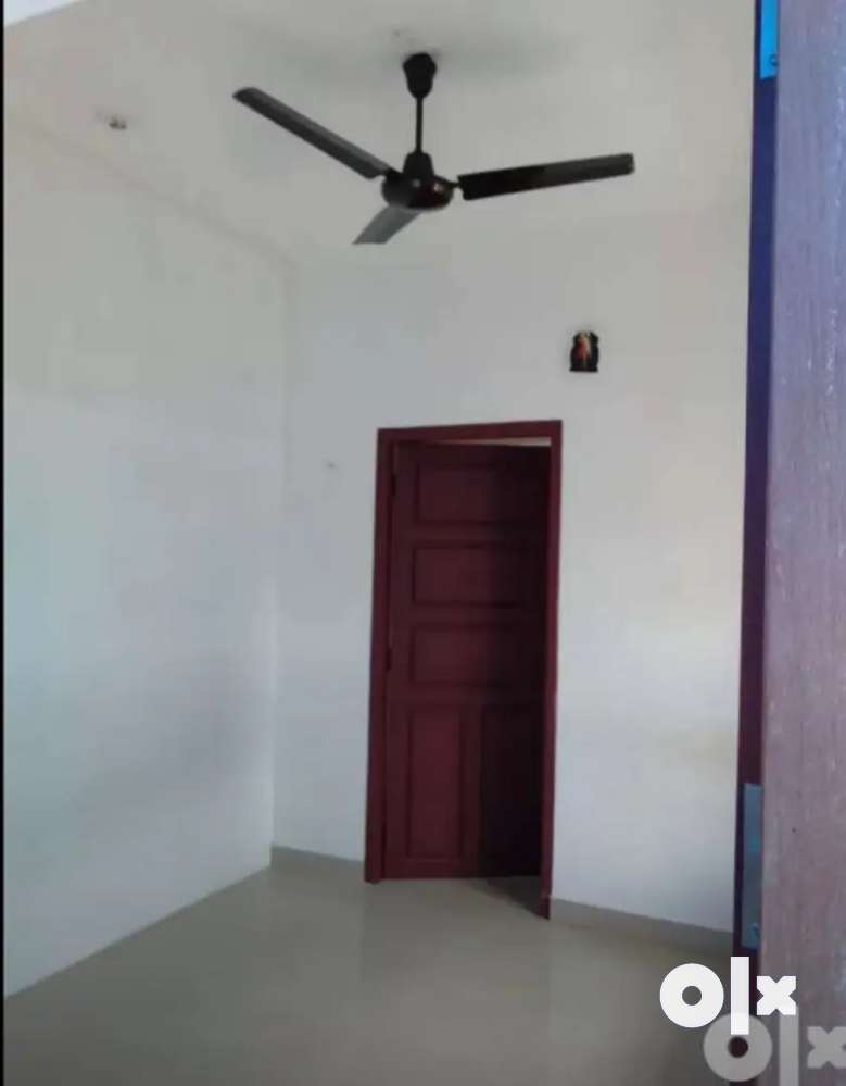 Vyttila Janatha Room for rent