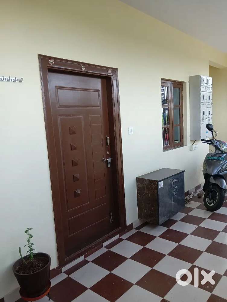 House for Female Bachelors and Family