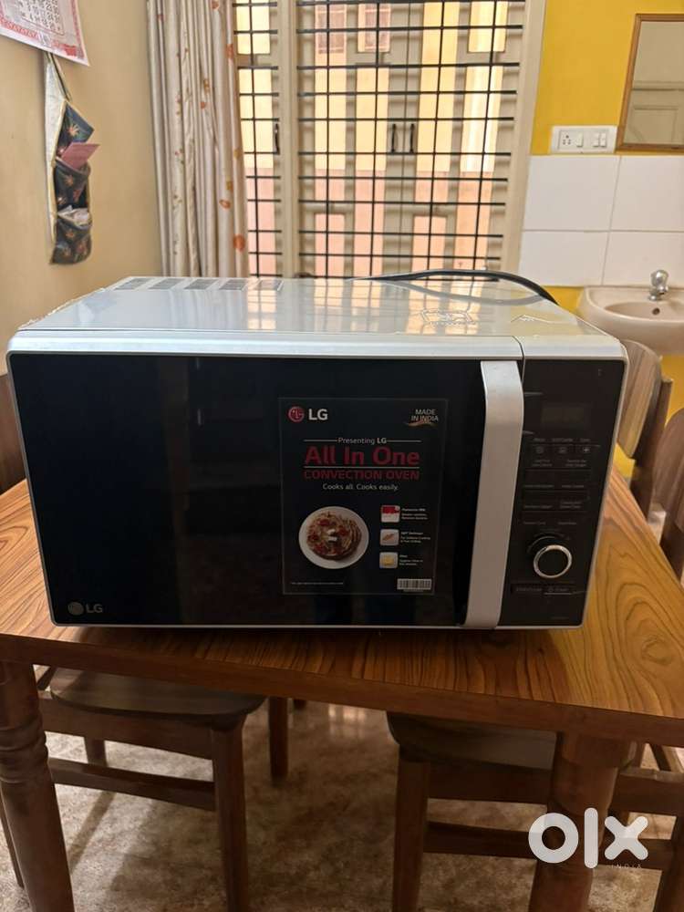 LG 28L Convection Microwave Oven