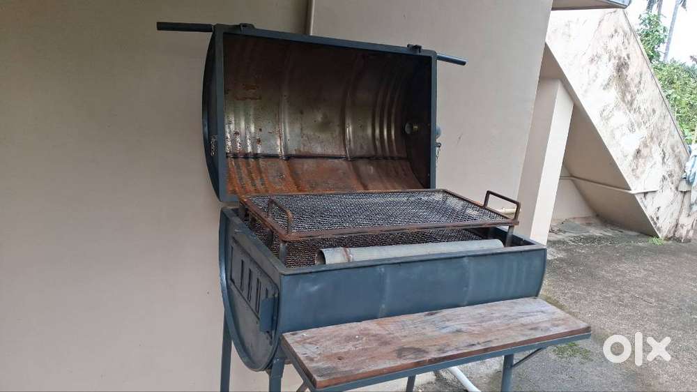 Heavy duty BBQ Grill with SS 394 grill