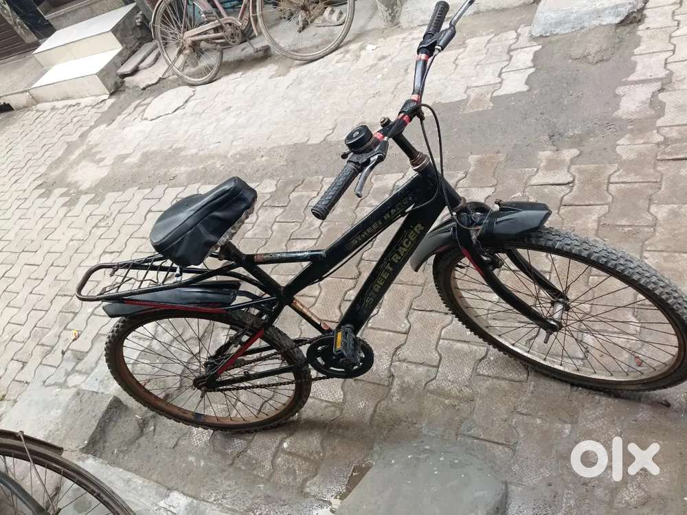 I want to my cycle so anybody interested to buy my cycle so contact me