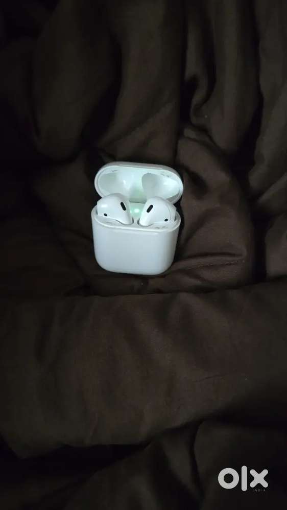 Apple airpods 2